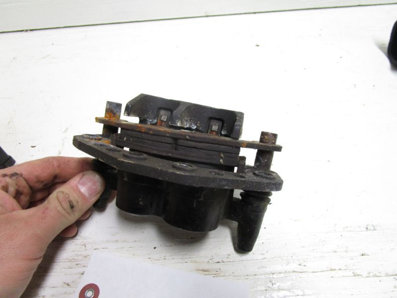 91 Kawasaki Ninja EX 500 Front Brake Caliper *Core* 43041-1375-DJ